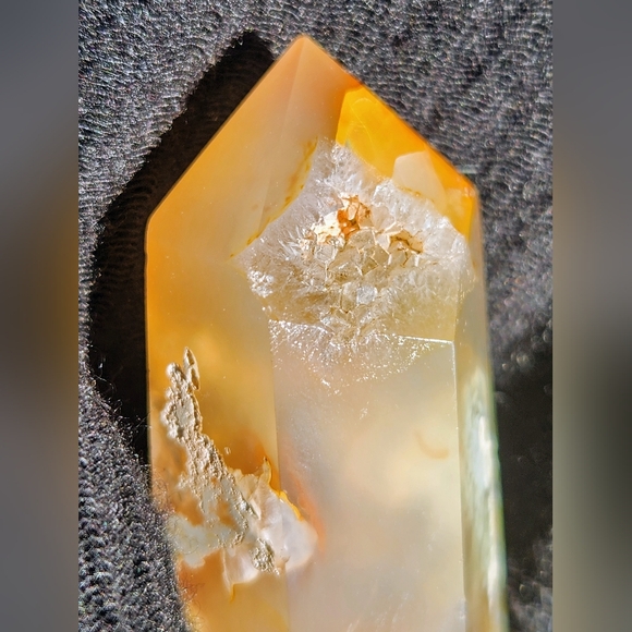 Druzy Flower Agate Tower Crystals Point - Picture 5 of 9
